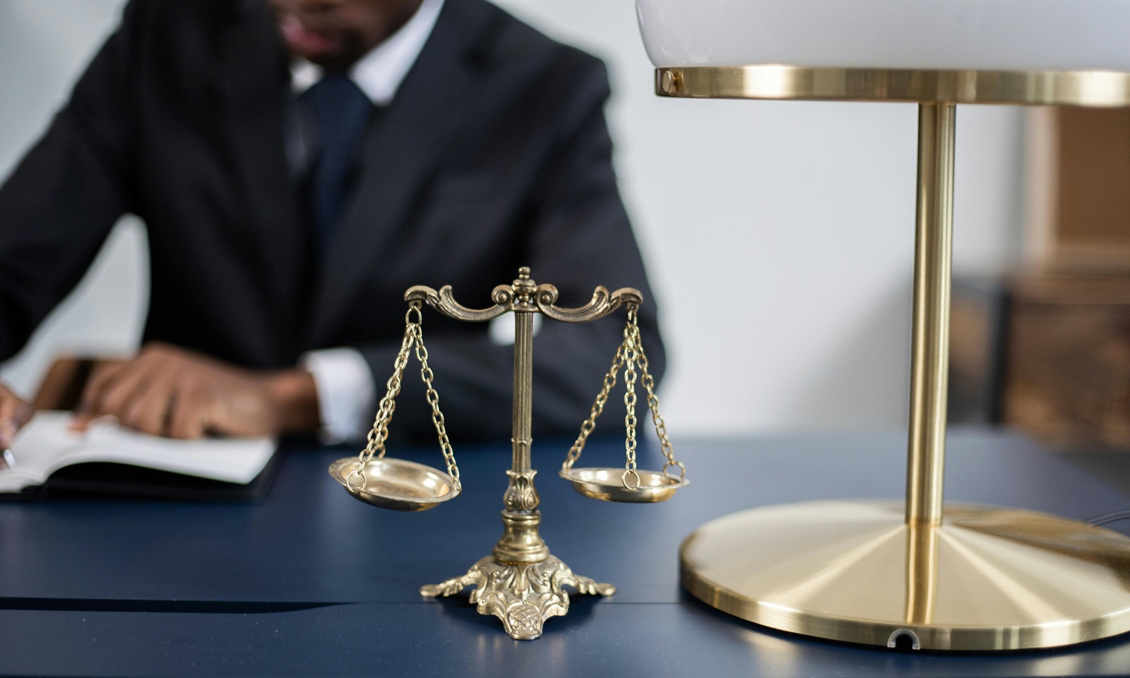 Perícia Judicial e Perícia Extrajudicial